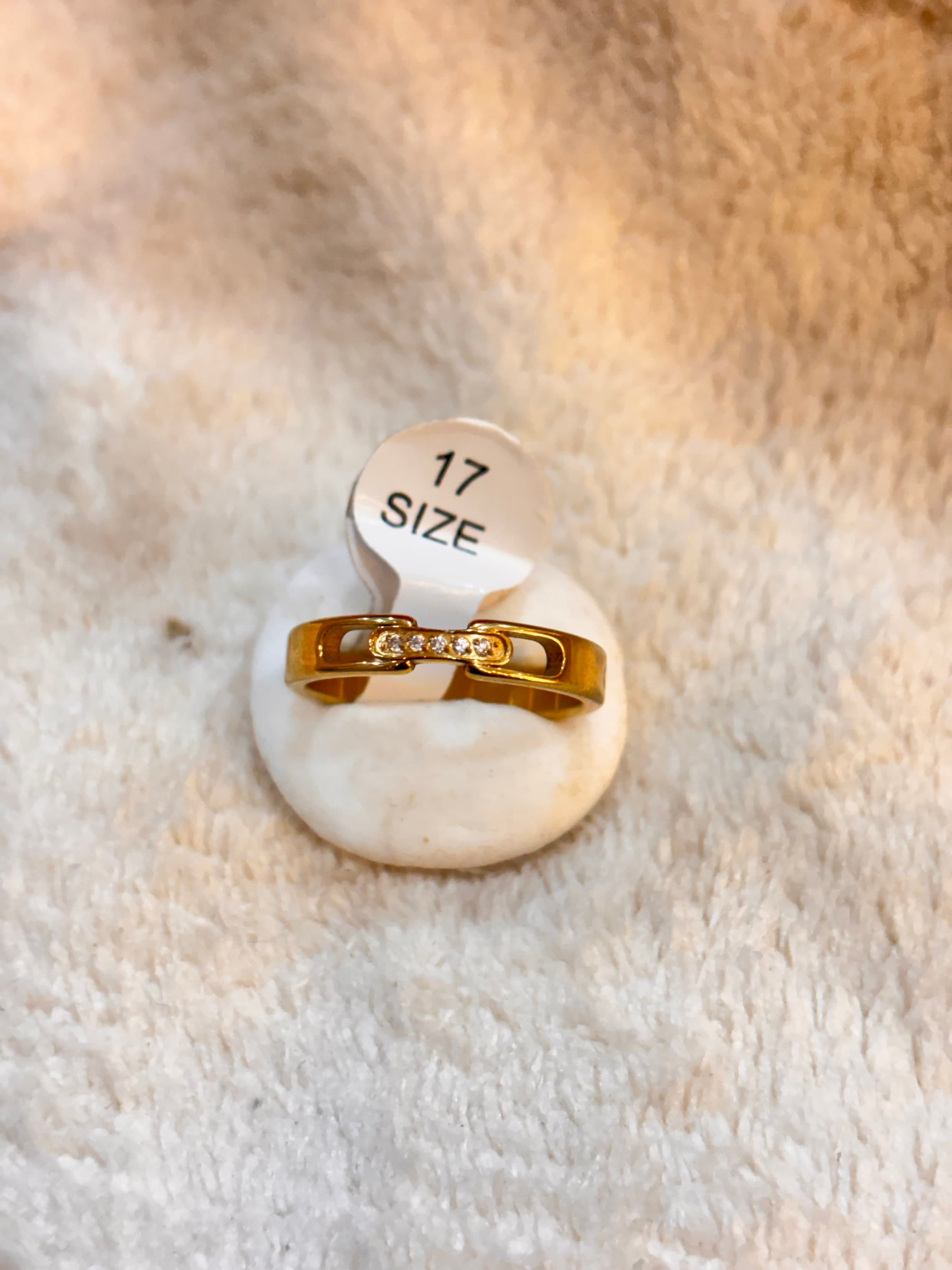Crystal Link Ring - Thumbnail 2