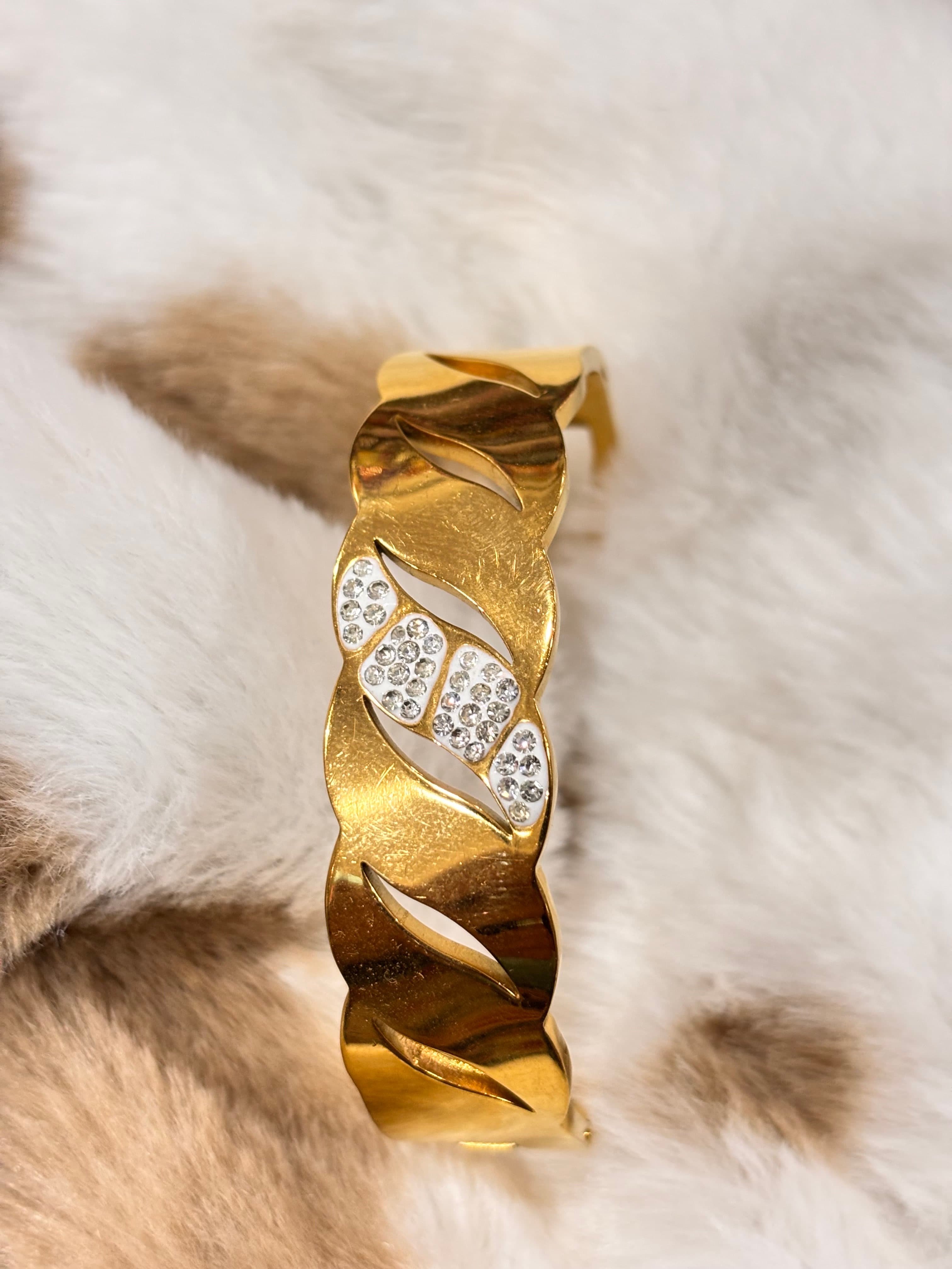 Gold white bracelet - Image 1